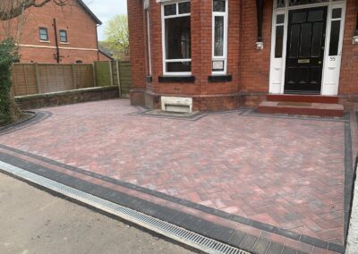 Block paving by Didsbury Driveways